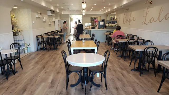 Cafe LaLa