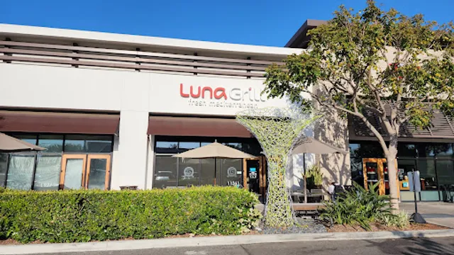 Luna Grill Cerritos
