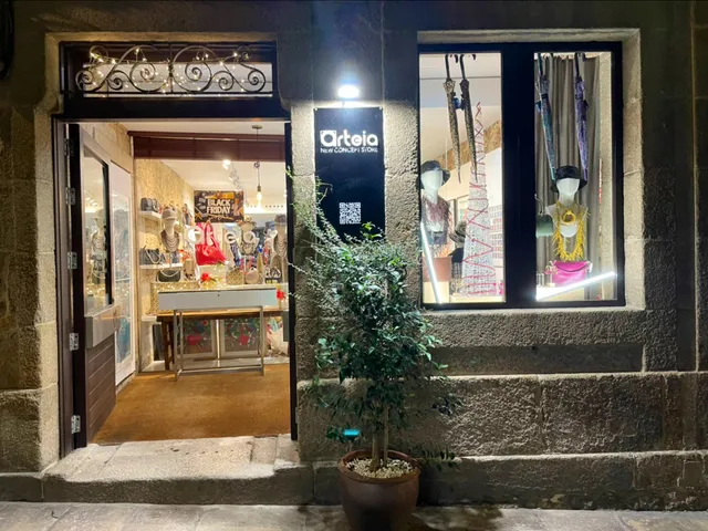 ARTEIA NEW CONCEPT STORE