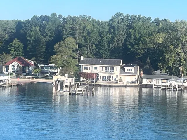 St. Clair River House Vacation Rental