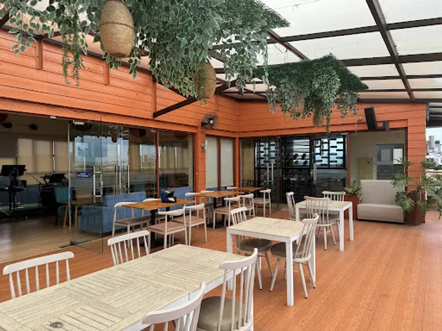 Sky Viu Restaurant
