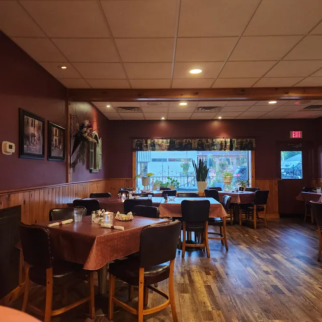 Off the Wolf Supper Club