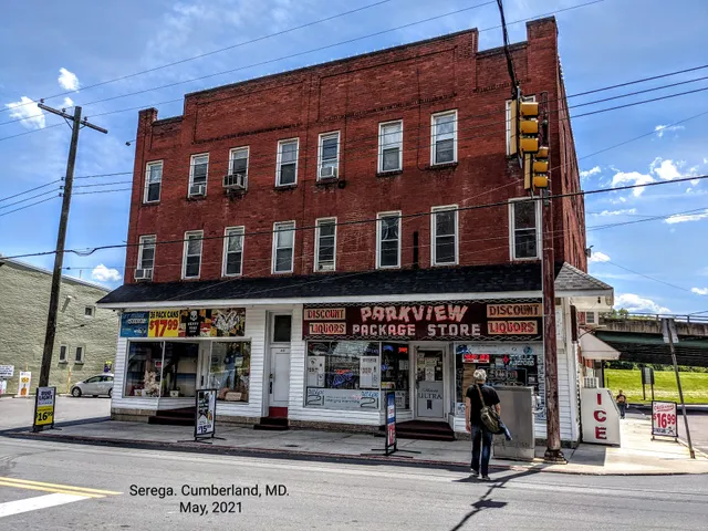 Parkview Liquor Store.
