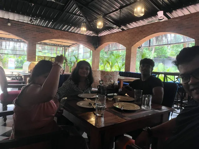 Saké - The Asian Lounge