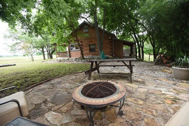 Jones Riverside Cabin