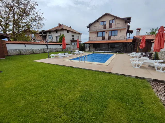 Къща за гости Вила Сидона