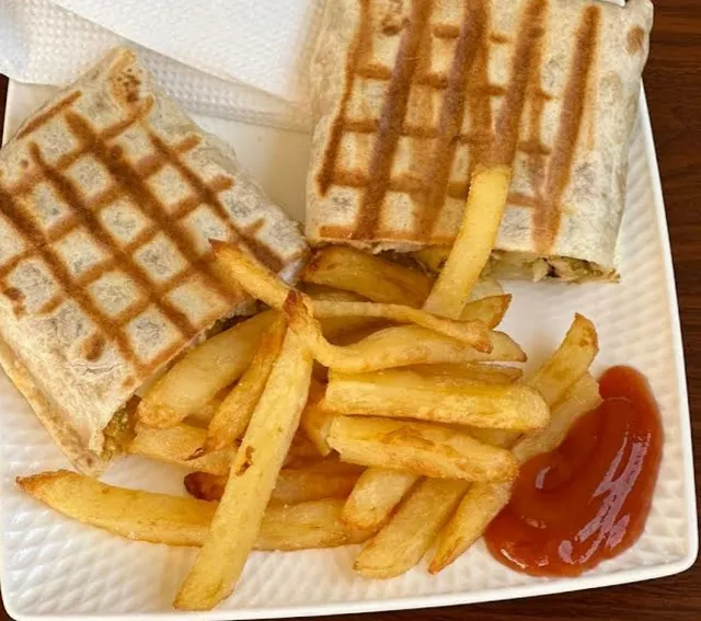 Snack hassi fast food