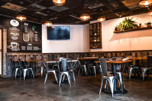 Cunningham's Cafe & Bakery