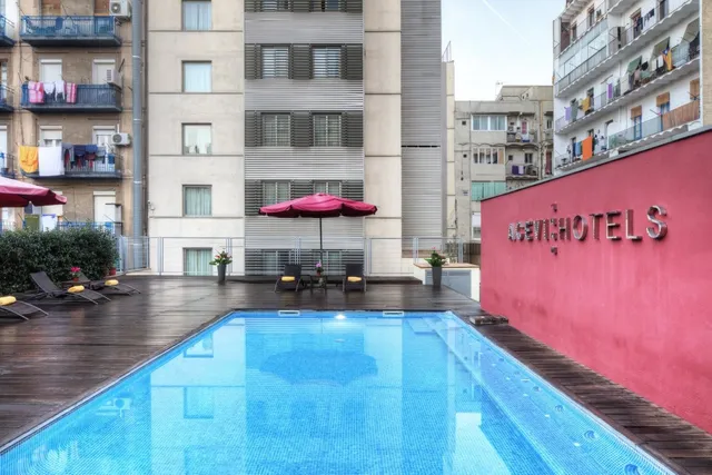 Hotel Acevi Villarroel