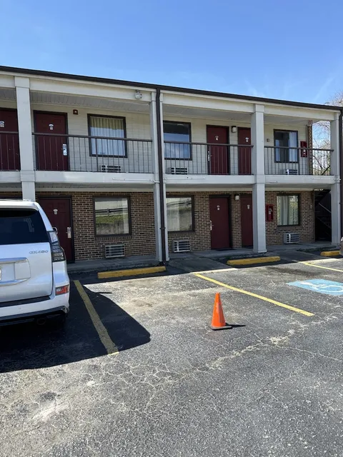 Executive Inn | Hotel in West Columbia | Motel in West Columbia