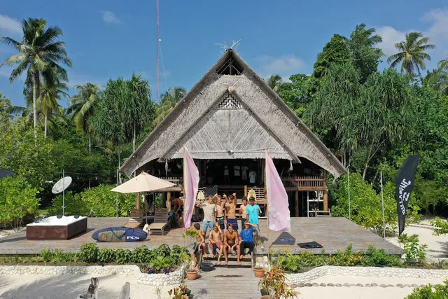 Hidden Bay Resort Mentawais