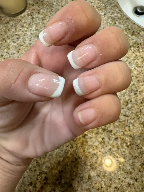 Happy Nails