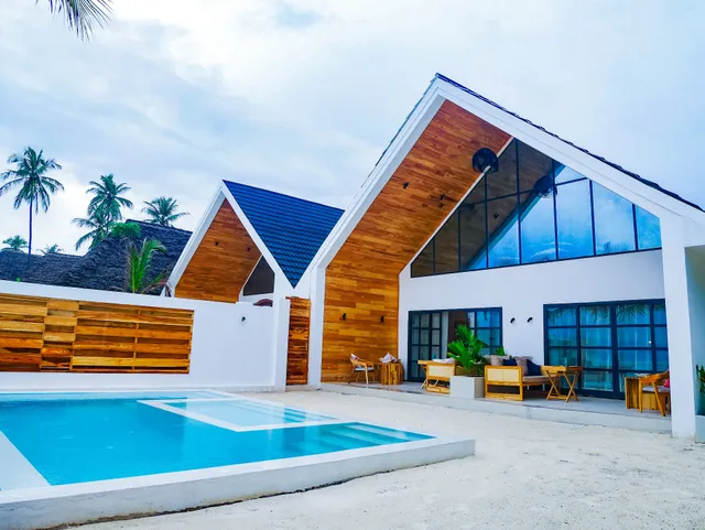 Solymar Zanzibar: Beachfront Villa