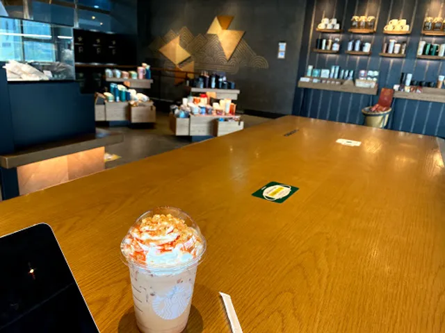 Starbucks Reserve Magok Science Tower R