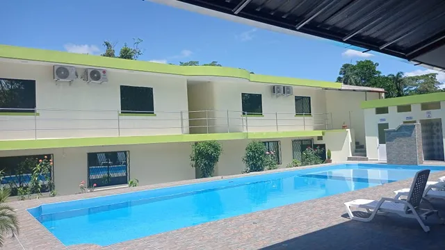 HOTEL RIO AMAZONAS - Hotel con Piscinas en Tena, Napo Ecuador