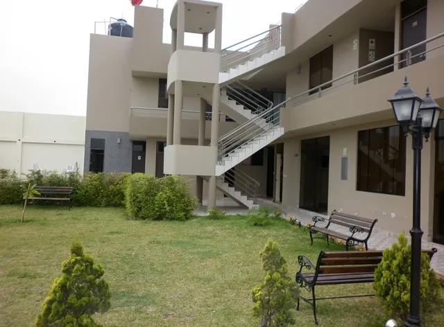 Centro de Convenciones Hotel Crisolmar Pradera