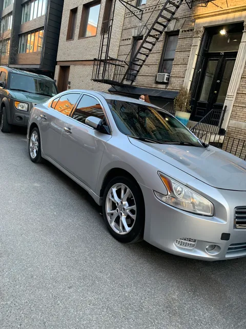 Middle Village Motors