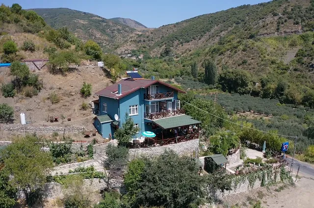 Avdimio Hotel, Cafe & Restaurant