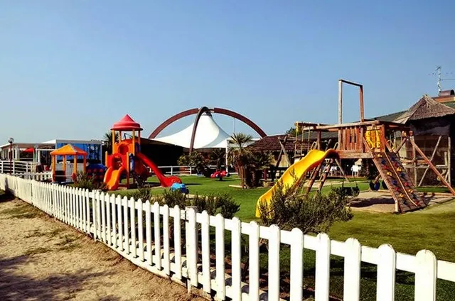 Beach and Sea Holiday Park