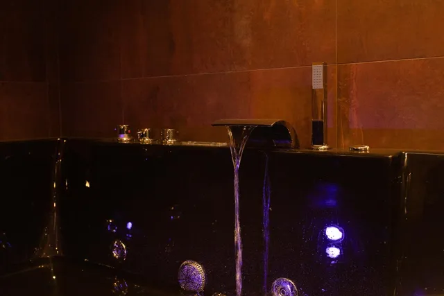 Black Room Suite And S.p.a