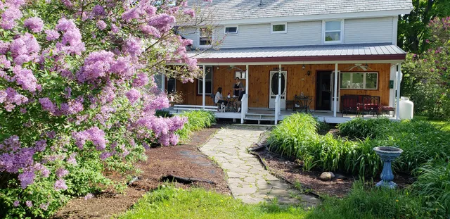 The Paw House Inn & Dog Friendly Cottages