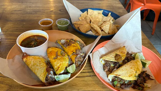 La Tia Tacos & More