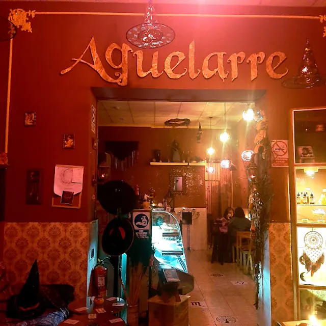 Aquelarre witches tea