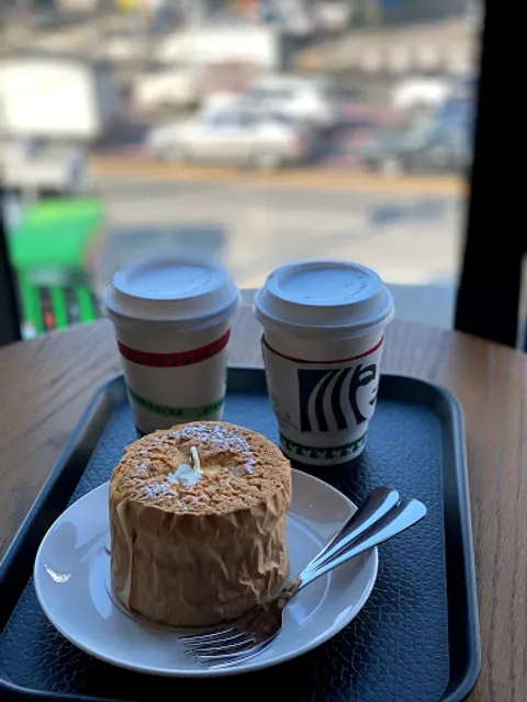 Starbucks Sangdo Station