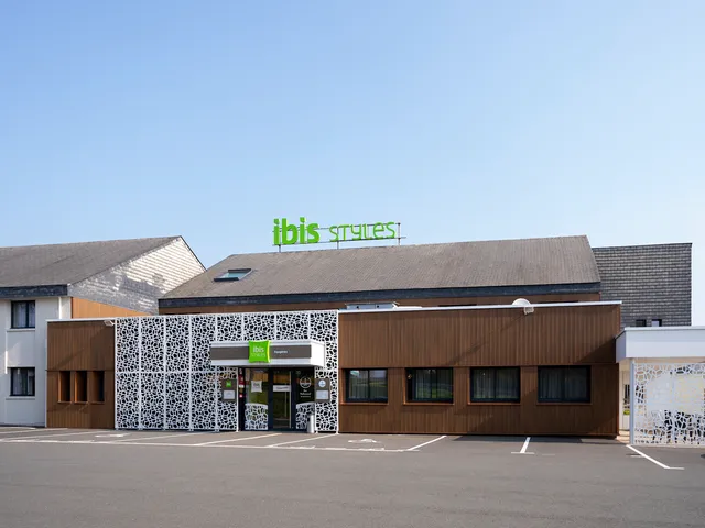 ibis Styles Fougères