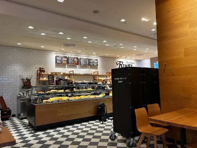 Der Bäcker Ruetz - Hauptbahnhof