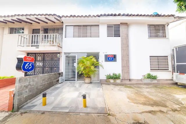 Hotel Ruta 65
