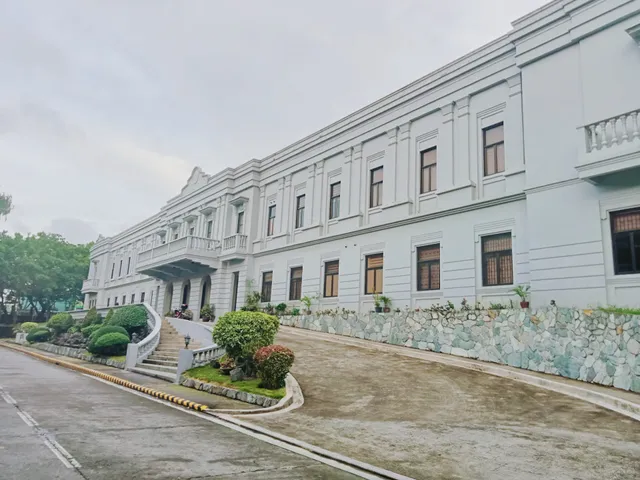 De La Salle University - Dasmarinas Admin Building