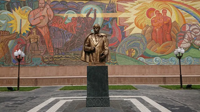 Taras Shevchenko Monument