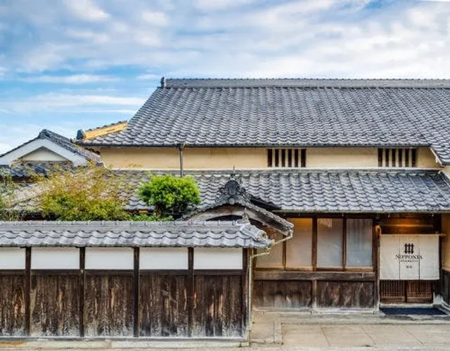 500坪の文化財級邸宅を一棟貸切 NIPPONIA 福住 宿場町