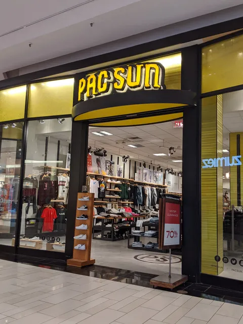 PacSun