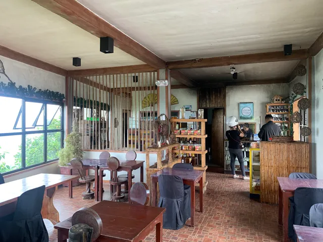 Golden View Grill Cafè and Restaurant