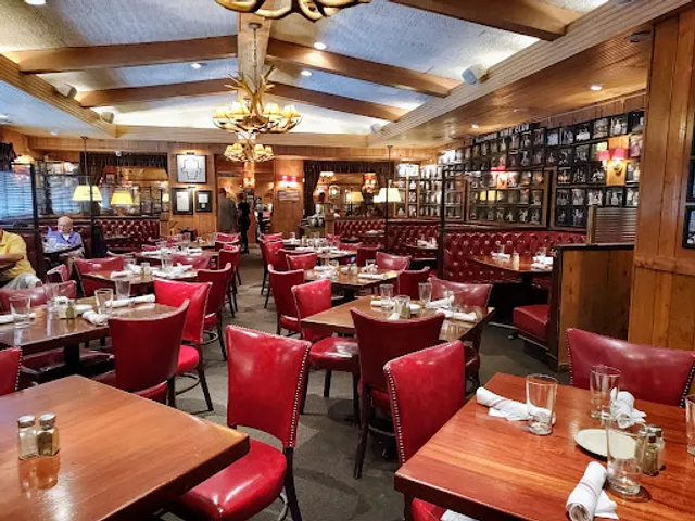 L. Woods Tap & Pine Lodge