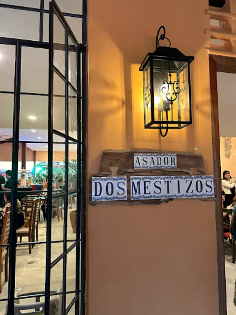 Asador Dos Mestizos
