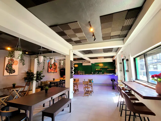 Granos Café & Barra