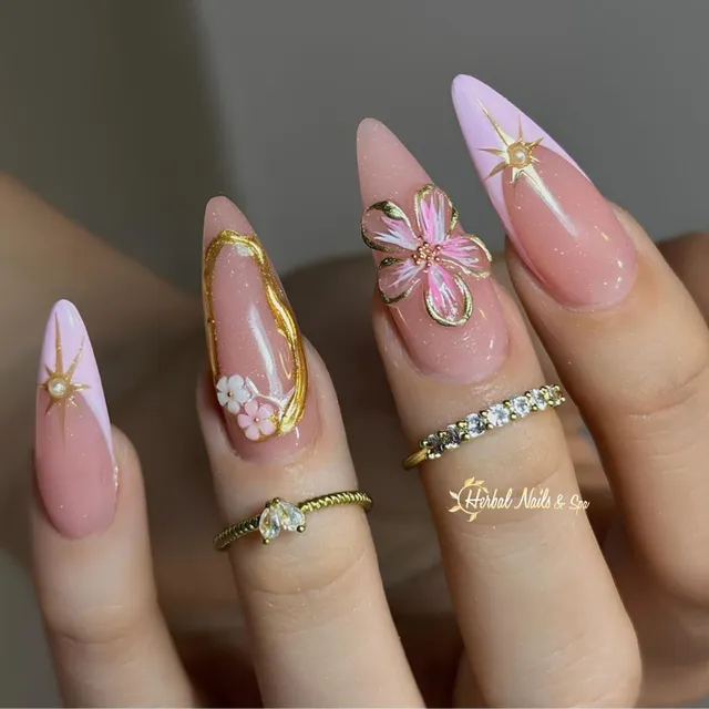 HERBAL NAILS & SPA at Gilbert