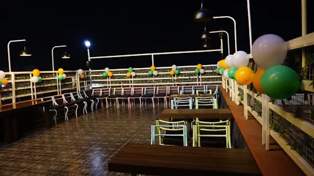 Mist Restro & Lounge