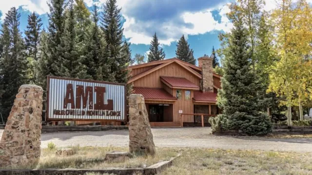 Arrowhead Mountain Lodge