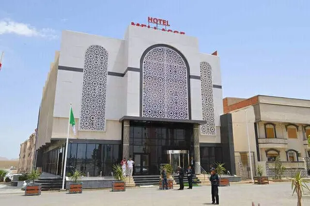 Melasse Hotel