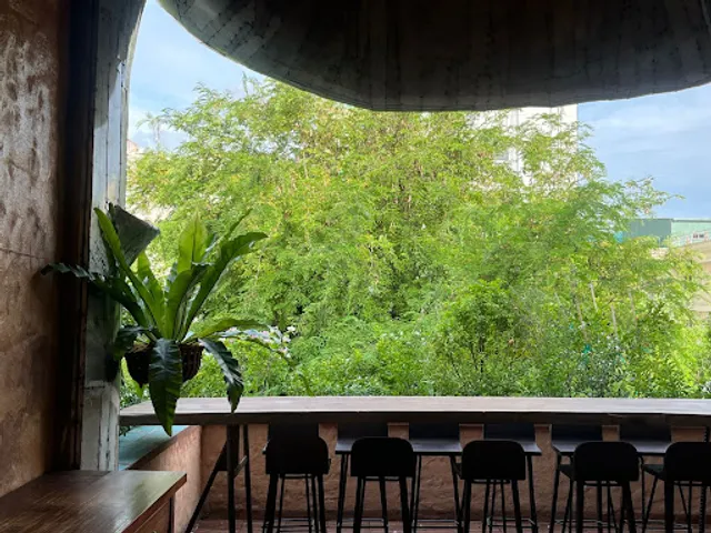 Mặn Mòi, Tao Đàn - 34 Võ Văn Tần