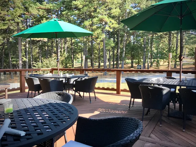 Little Red Restaurant @ Indian Hills Golf Course