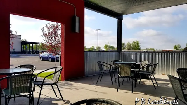 Dazbog Coffee Pershing