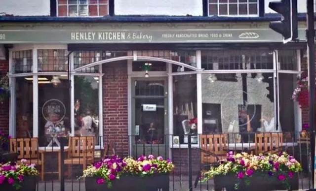 Henley Kitchen & Bakery