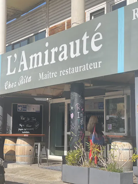 L'Amirauté Chez Rita
