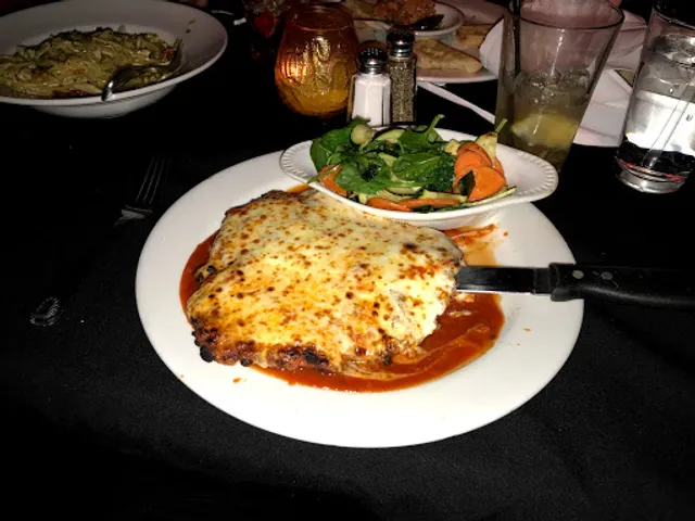 Capo's Restaurant and Speakeasy