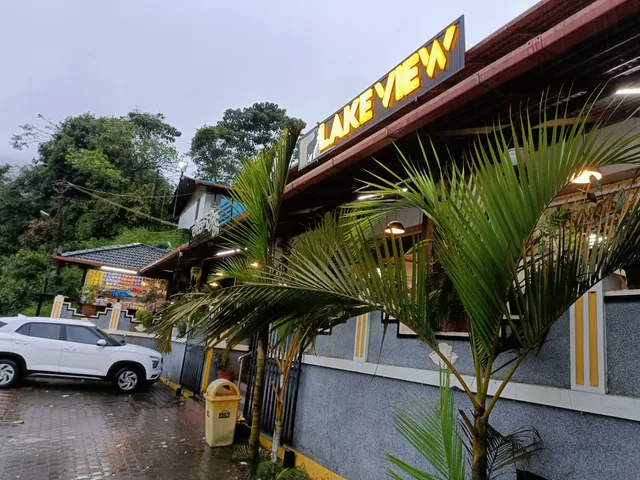 Lake View Restaurant